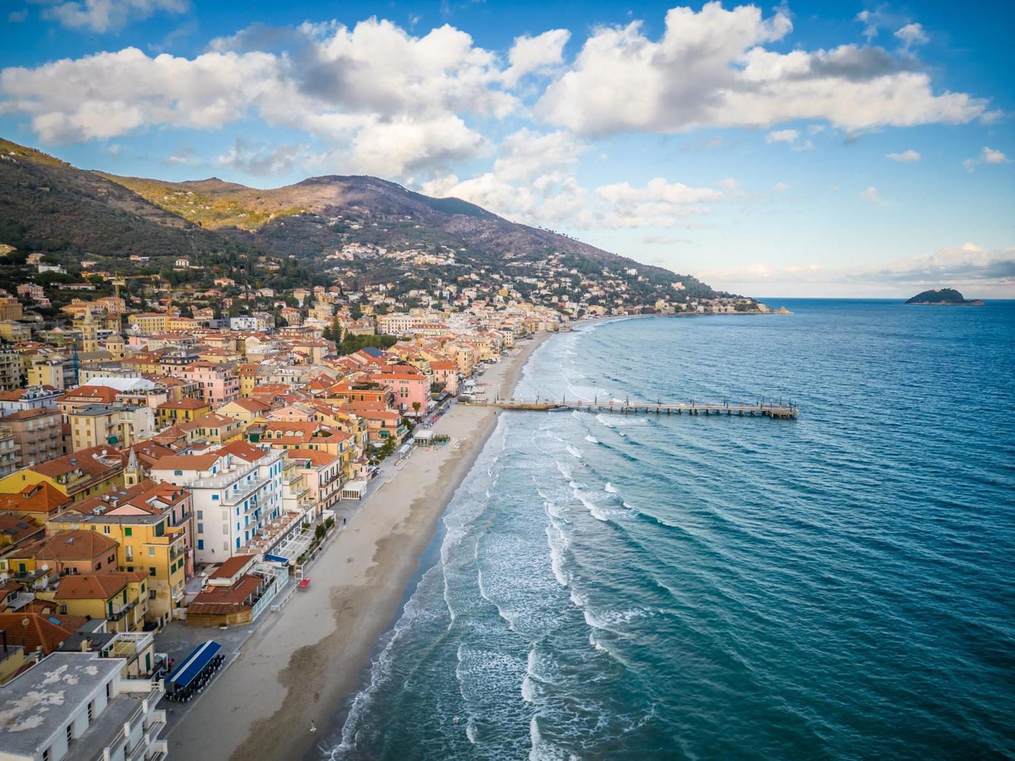 Aparthotel Residenza Le Terrazze à Alassio Extérieur photo