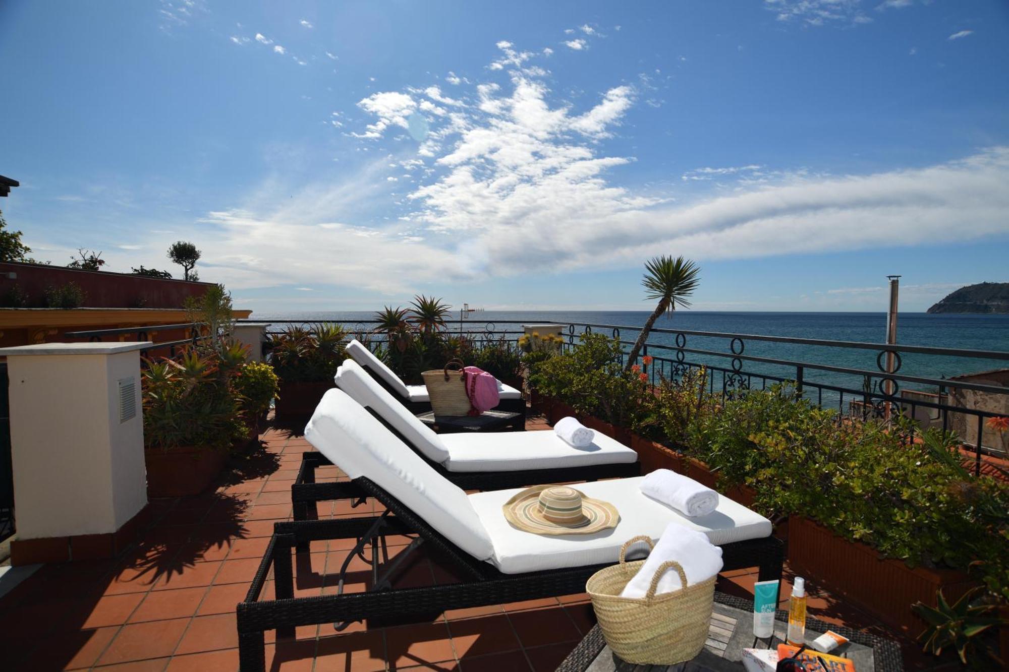 Aparthotel Residenza Le Terrazze à Alassio Extérieur photo